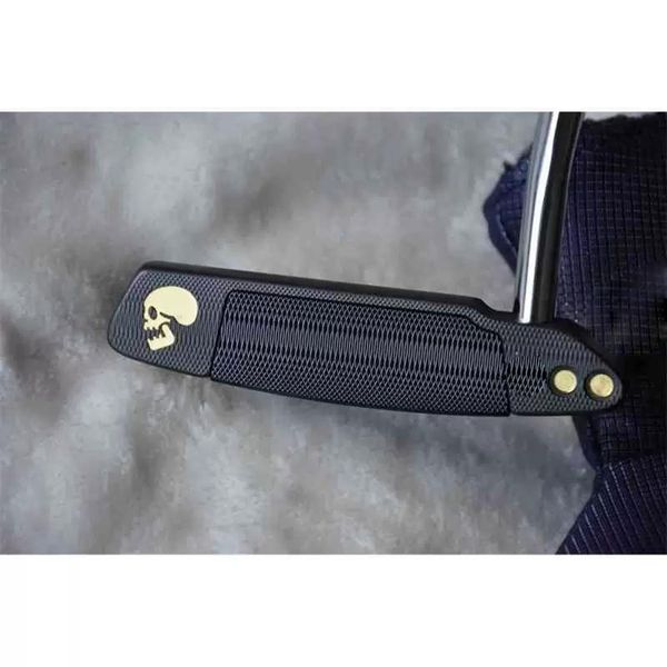 mancanza di borse SELE QUAR Squa Back Gold Circle Point Skull Golf Putter Club Borse Accessori per bagagli Parti della borsa copertura e chiave Parti Mazze La personalità può essere personalizzata