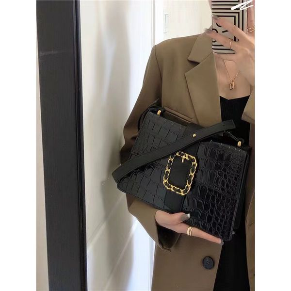 

fashion shoulder axillary bag metal buckles decoration black design women handbag bags