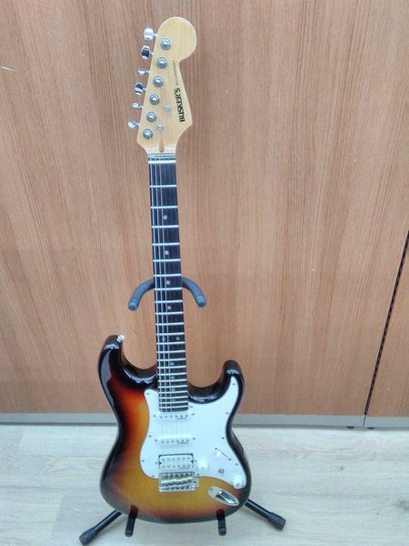 

busker's bst-2h electric guitar