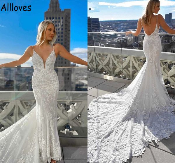 

spaghetti straps mermaid wedding gowns gorgeous lace appliqued summer beach court train bridal dresses boho backless robes de mariee fashion, White