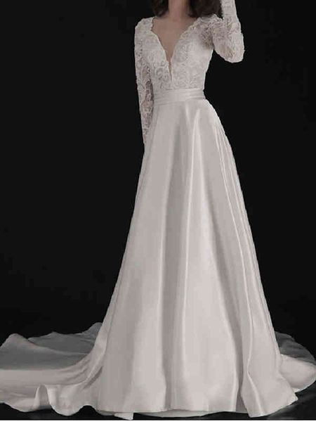 

ball gown wedding dresses princess bride long sleeve wedding dress version a small tail perspective backless lace dress, White
