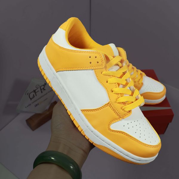 

2022 desinger sneakers brand sneakers designer trainers women man casual shoes real leather gold ace slides tripleÂ slippers sandals boots 15, Black