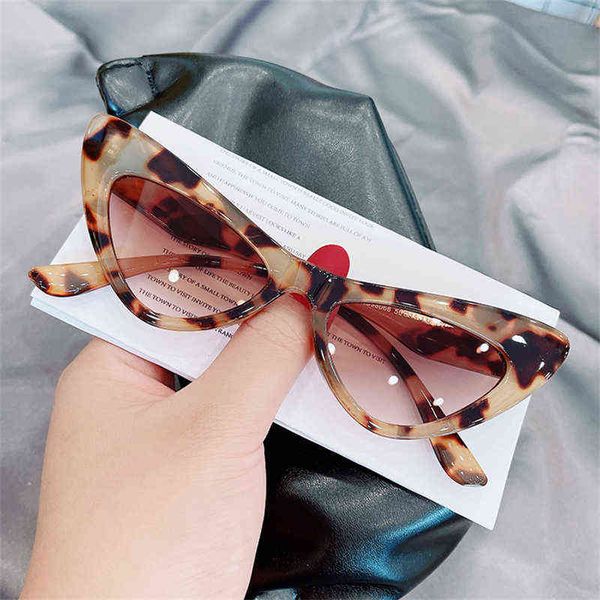 

sun vintage cateye sunglasses women fashion designer small cat eye sun glasses colorful cat eye eyewear female uv400, White;black