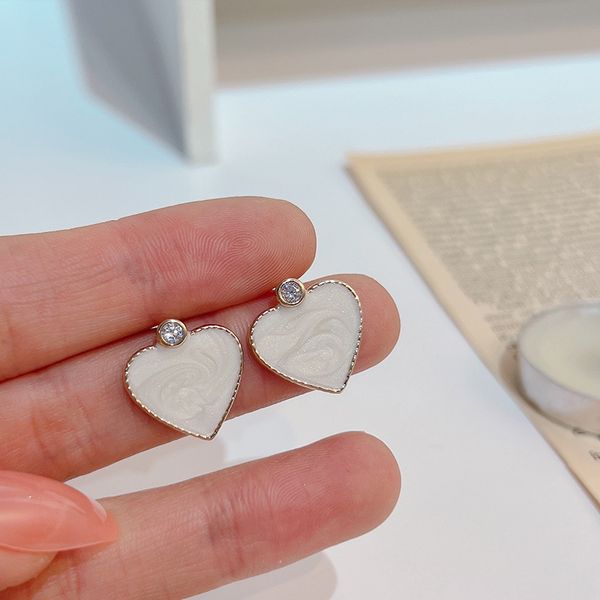 

925 earrings love simple temperament high sense of minority new net red personalized female, Golden;silver