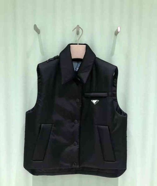 

pa family 22 autumn and winter new style your cotton padded vest men and women's black fashion triangle label slim warm coat, Black;white