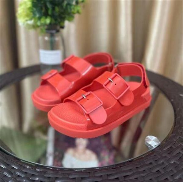 

sandals slipper foam runners bags designer women rubber patent leather it is a kind of shoes that can be matched with clothes at will 35-41, Black