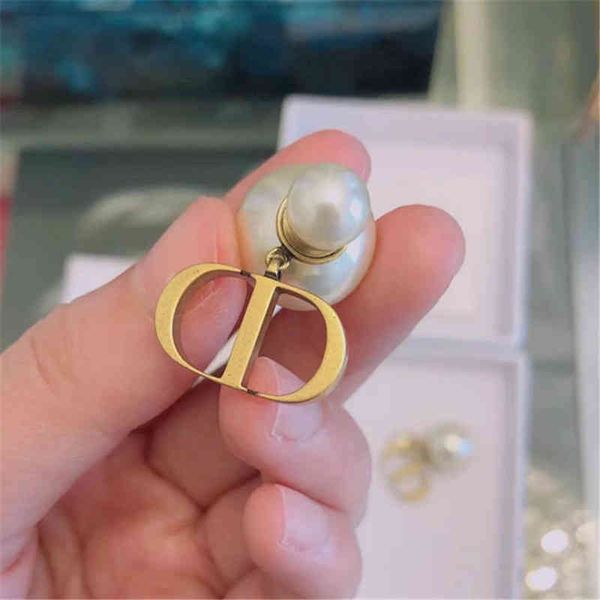 

new baby model pearl earrings female 925 silver pin brass used