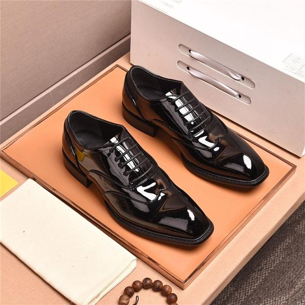 

2022 luxury designers suede leather man formal dress shoes men flats men loafers moccasin driving shoe big size 452390, Black