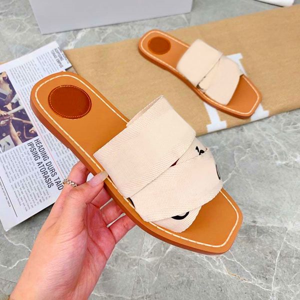 

2023 woman woodys flat mules slipper designer sandals summer outdoor pantoufle sliders non-slip rubber platform slide black multicolor lady