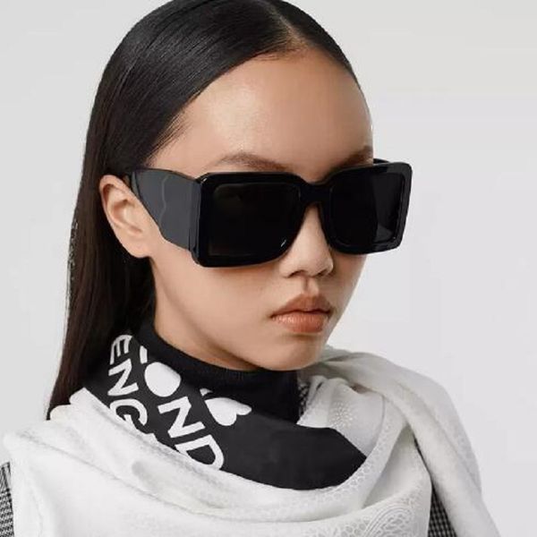 

2022 fashion designer sunglasses mens luxury sunglass stylish polarized for mens womens glass uv400, White;black