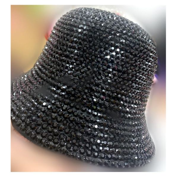 Berretti Uomo Donna Blakc Bling Strass Cappello a secchiello Semplice Tesa larga in feltro Panama con cappelli jazz regolabili con diamanti pieni all'ingrosso