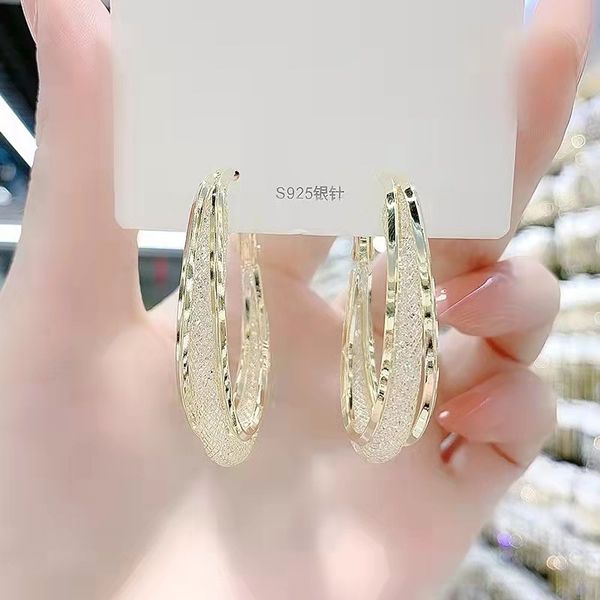

crystal earrings version high-level sense of temperament new minority design light luxury, Golden;silver