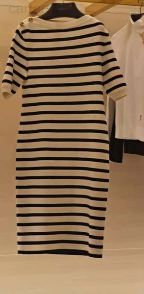 

women's knits & tees designer 2021 early autumn open shoulder badge button round neck knitted striped pullover dress 1df8, White
