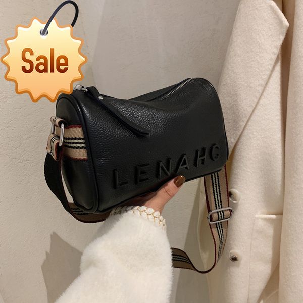 

small women's women fashion temperament messenger leather shoulder bags