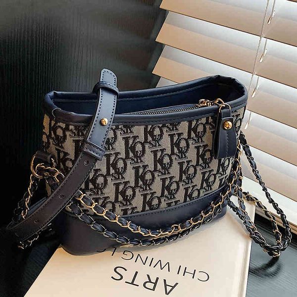 

popular bag female 2022 new fashion chain one shoulder messenger bags versatile wandering