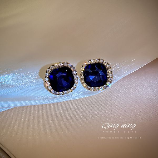 

925 silver needle korean fashion new unique crystal square diamond stud earrings simple and compact graceful earrings, Golden