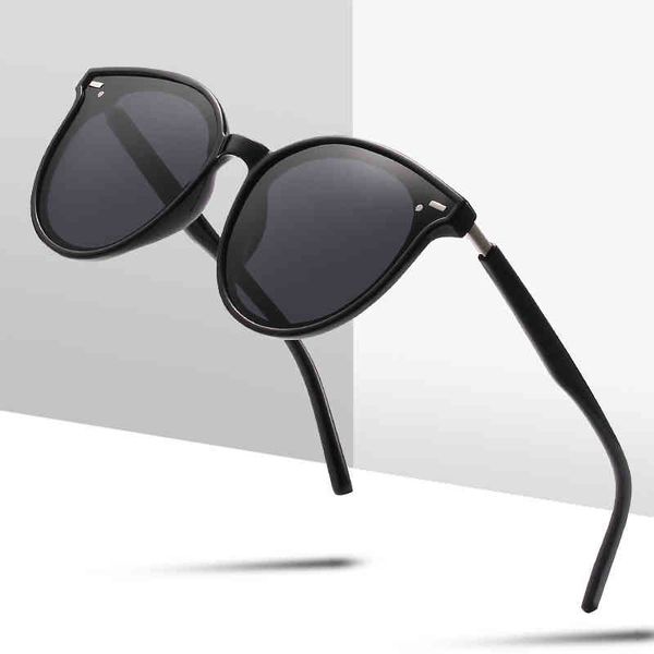 

fashion sunglasses 2022 new sunglass red same men's and women's large face gm polarized ladies glasses classic designer retro sun, White;black
