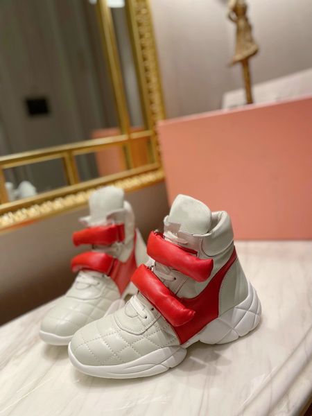 

designer new fashion women sandals casual shoes softness and comfort stylish versatile style sports shoes black white red silver color