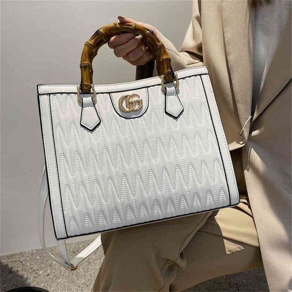 

handbag autumn and winter large capacity urban simple portable bamboo bag red single shoulder bag 75% purses stores sale