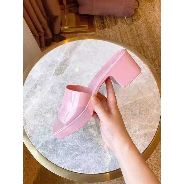 

jelly luxury slippers crystal sandals flat slides high heels slipper summer beach thick bottom stuffies platform alphabet shoes 35-41, Black