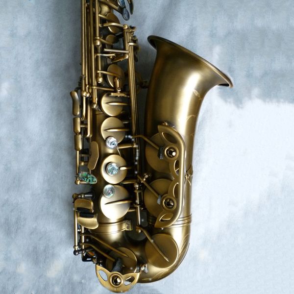 

high grade classical type alto saxophone