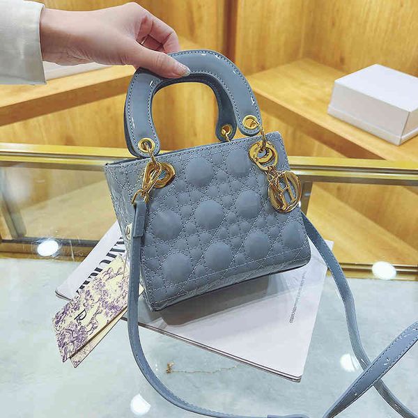 

popular female new fashion small square luxury ladies shoulder bag