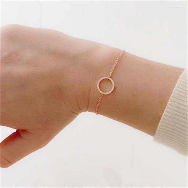 Catena a maglie 2022 Moda semplice cerchio aperto Bracciale rotondo con ciondoli geometrici gioielli per le donne