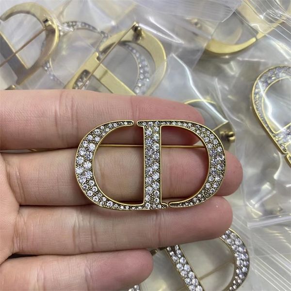 

full diamond letter brooch women's used clothes accessories high sense pin, Gray
