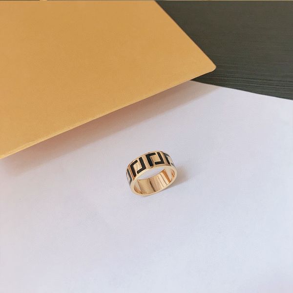 

Designer Engagement Party Anniversary Gift Couple's Rings Yellow Gold Letters Ring for Women Size 6-8 with Jewelry Box Fine Workmanship Good Nice