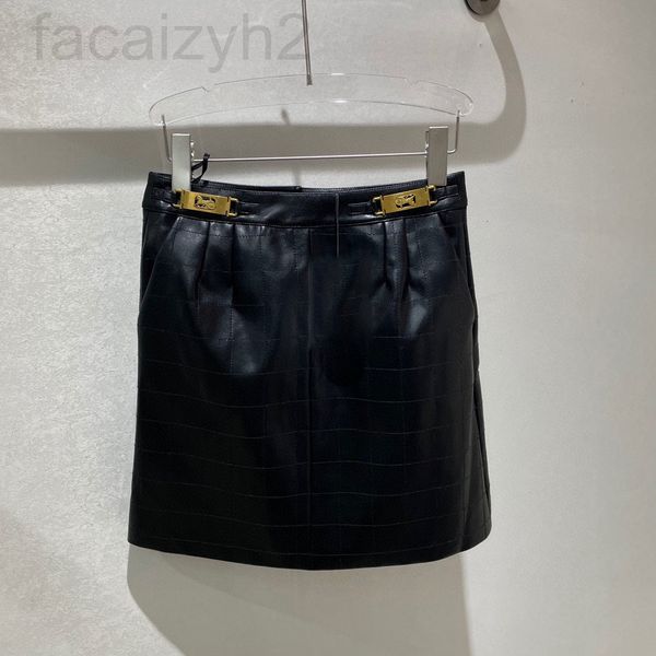 

two piece dress designer chaopai silin pu plaid skirt ncap2022, White