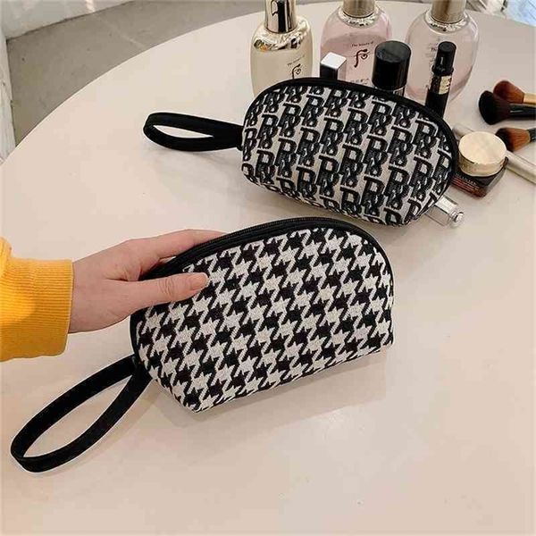 

75% off clearance outlet sale portable mobile phone wash bag d314, Red;black