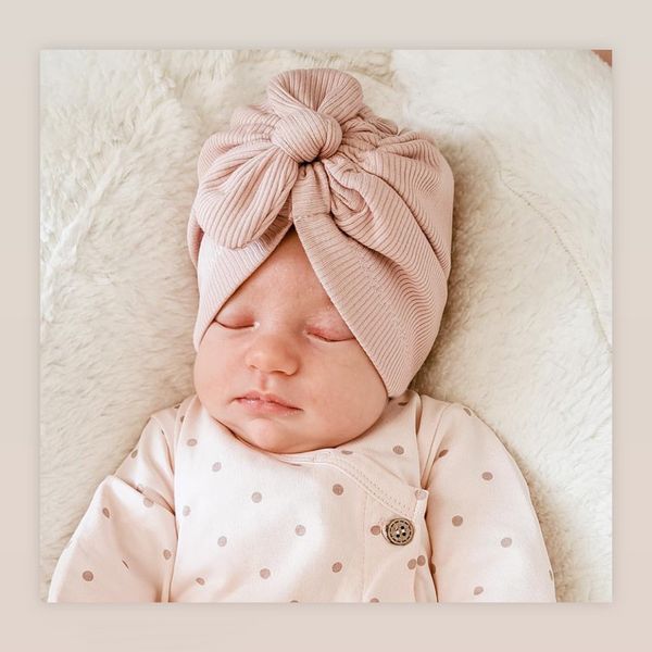 Yeni bebek tavşan kulak üst düğümlü türban şapkası yumuşak elastik çocuk beanies kapaklar düz renkli bebek kızlar kaput yenidoğan için şapkalar