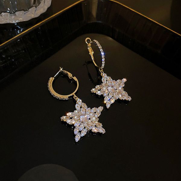

silver stud rhinestone-encrusted pentagram geometry earrings european and american fashion splendid diamond creative drop earrings fashionab, Golden