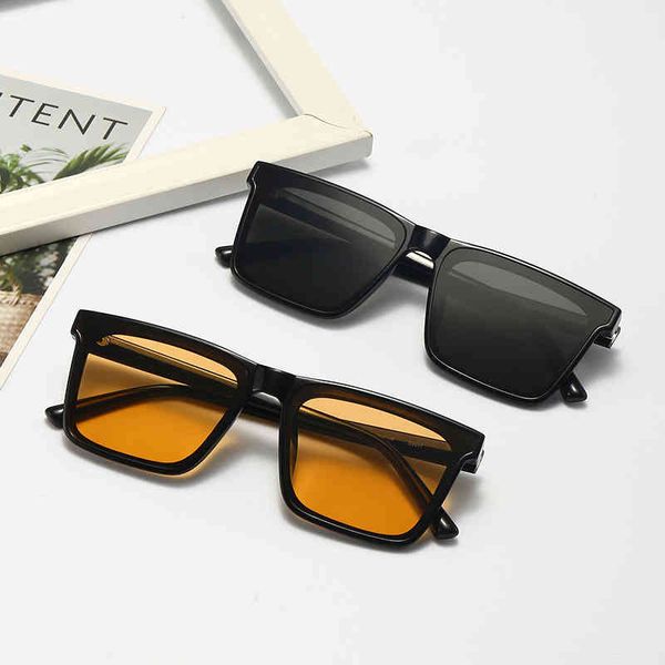 

fashion sunglasses 2022 new trendy sunglass women's red big face glass ladies glasses classic designer retro sun glass eyewear, White;black