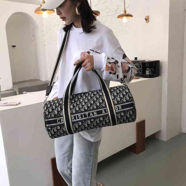 

2022 new designer handbags new fashion luggage shoulder large capacity leisure travel messenger business hand