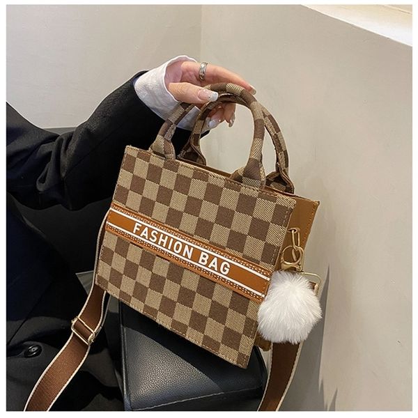 

85% off sell at a low priceautumn winter girl simple one messenger 2ap