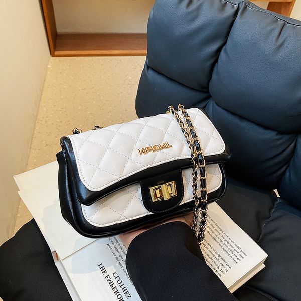 

designer bags fashion contrast underarm women's 2022 new summer rhombic lattice chain foreign style texture small square