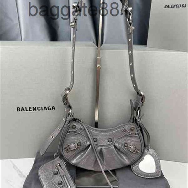

le bags bbalencaigsbag cagole rivet designer bag locomotive bag three in one leather oil wax leather underarm handbag women's chain bal