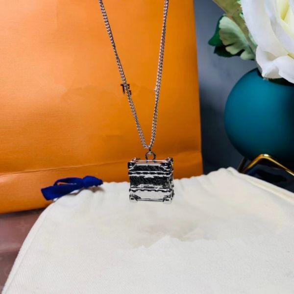 

italian design jewelry suitcase pendant necklace can open men's fashion necklace holiday gift, Silver
