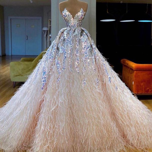 Abiti da sposa dal design di lusso più nuovi con scollo a V, paillettes bling, piume, abiti da festa formali, abiti da sposa lunghi su misura