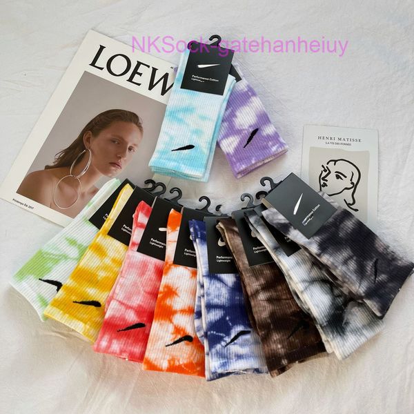 

classic fashion men's socks hook brand cotton tie dyed long tube street couple middle moisture absorption sock men women luxury medium, Black