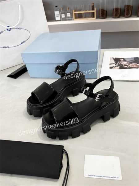 

2022 designer sandals womens ladies hollowed rubber leather low heels flats flip flops slides summer slide beach shoes sliders, Black