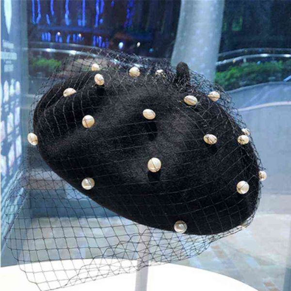 

beret hat women pearl net yarn painter hat autumn british retro newspaper seller hat allmatch casual beanie cap j220722, Blue;gray