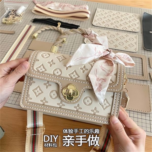 

2022 factory wholesale new the same hand woven diy female shoulder bag tiktok material from the girlfriend gift 7o98