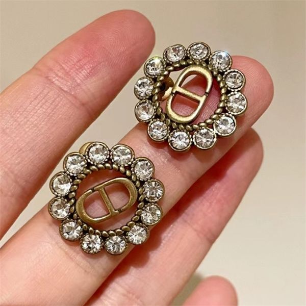 

80% off outlets pair letter small flower border round diamond earrings female used earrings, Golden