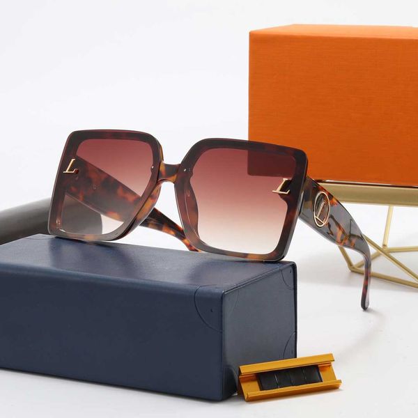 

Designer Fashion Sunglasses Adult Large Frame Letter Design Polarized for Man Woman 6 Option Good Quality