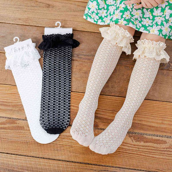 Estate New Thin Holes Mesh Bambini Calze di pizzo Ragazze White Princess Socks Stack Socks Y J220621