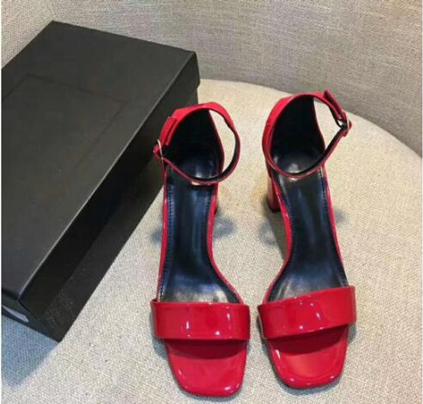 Designer-atacado moda novo couro de patente sandálias de salto alto para senhoras, calcanhares de alfabeto clássico para senhoras sexy banquet vestido h