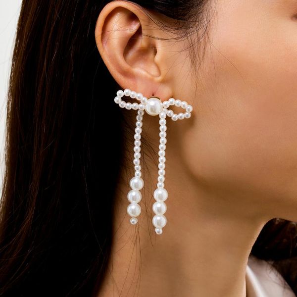 Ciondola lampadario Perline di perle Bowknot Orecchini pendenti per le donne Eleganti perle lunghe Nappa con perline 2022 Accessori per gioielli da sposa di modaDa