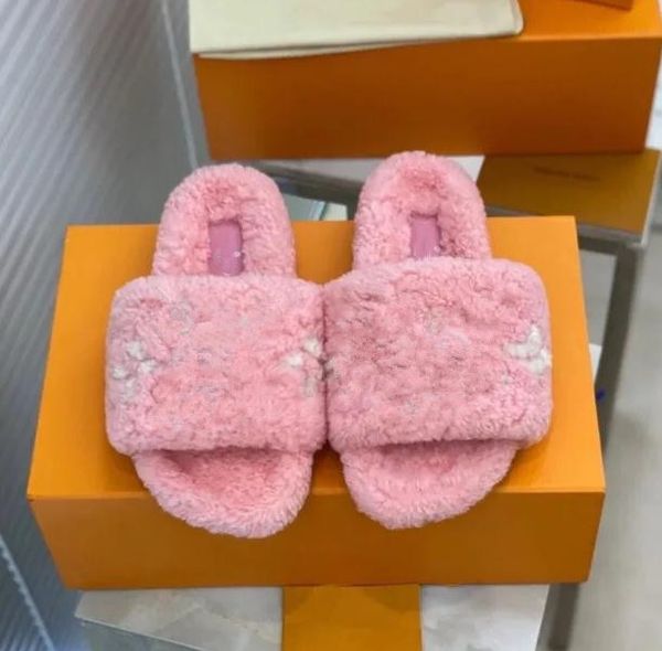 

Luxury hairy lambswool slippers and Sandals women Lamb Wool Soft Comfort Ladies Vacation Banquet Platform Plush Slippers 34-42, Beige